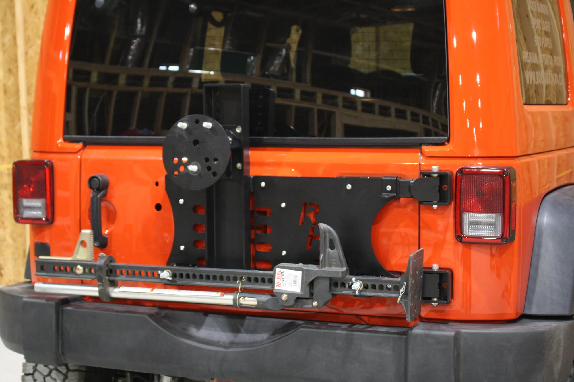 Rock Hard 4X4 RH-5050 Freedom Series Body Mount Tire Carrier for 07-18 Jeep Wrangler JK