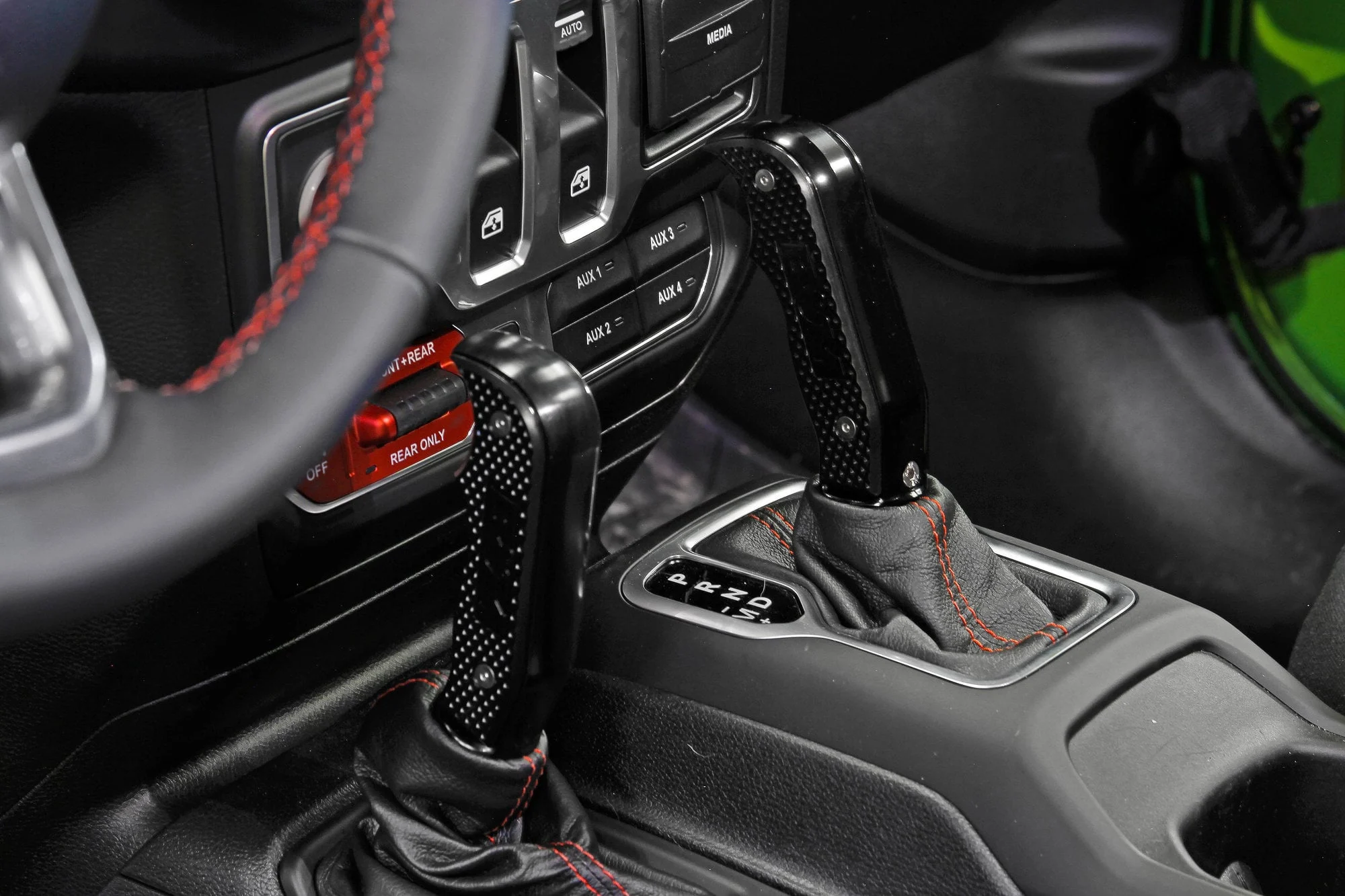 B&M Racing  Magnum Grip Automatic Transmission and Transfer Case Shift Knob Set for 18-24 Jeep Wrangler JL & Gladiator JT with Automatic Transmission