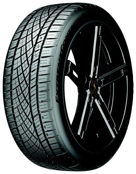 Continental ExtremeContact DWS06 PLUS Tire (235/50R18)