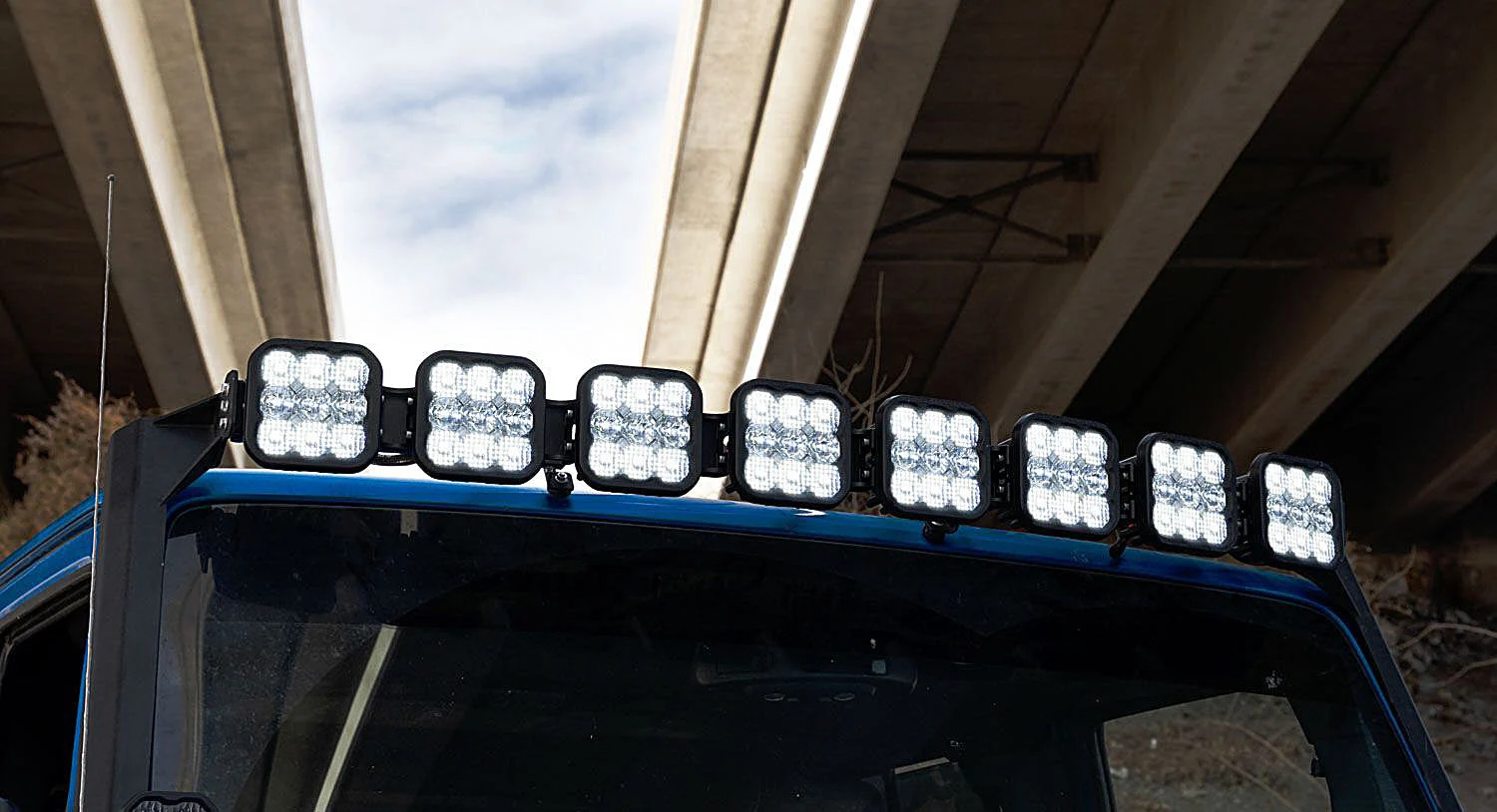 Diode Dynamics  SS5 CrossLink Windshield Combo Lightbar Kit for 07-18 Jeep Wrangler JK