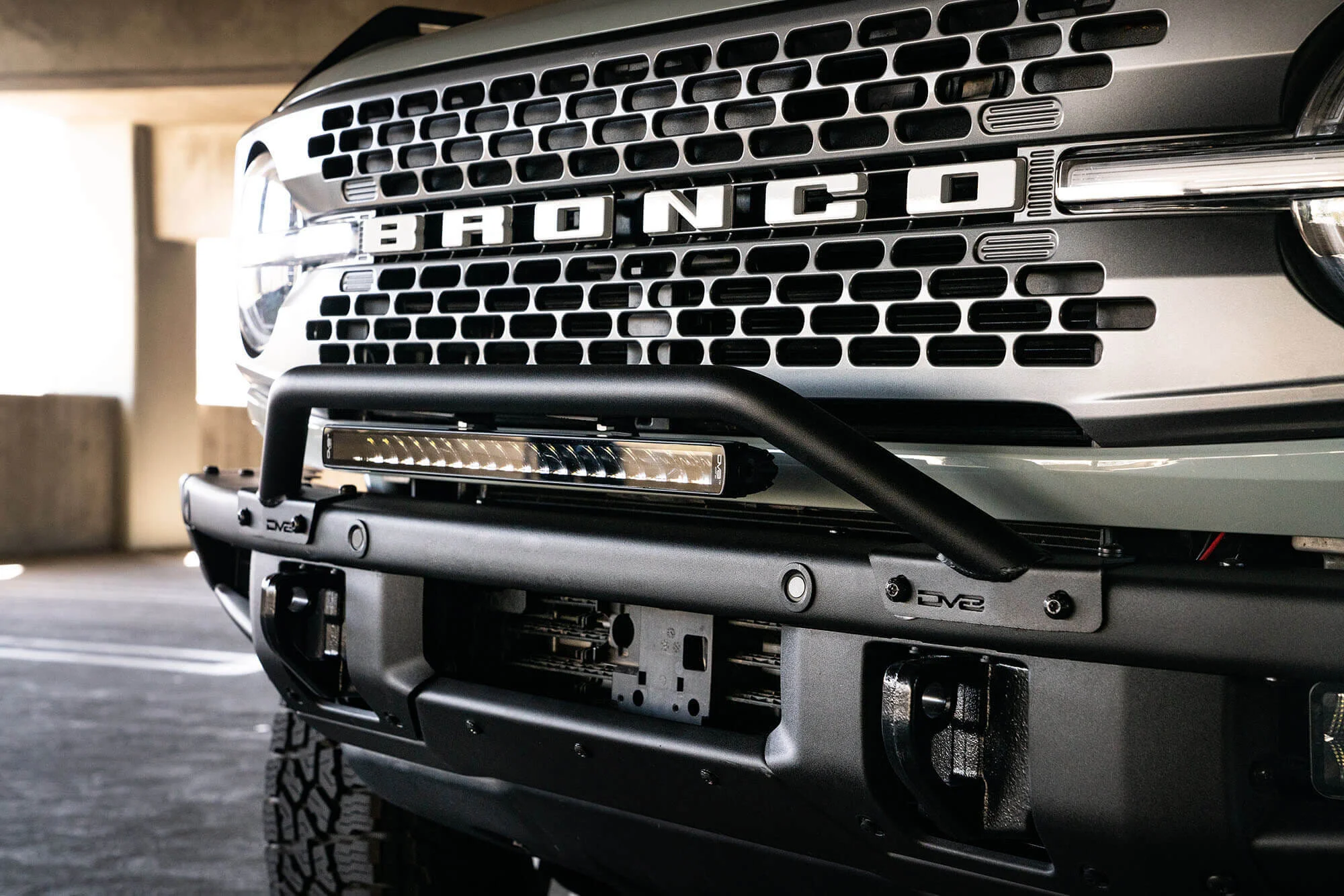 DV8 Offroad LBBR-06 Factory Bumper Bull Bar for 21-26 Ford Bronco