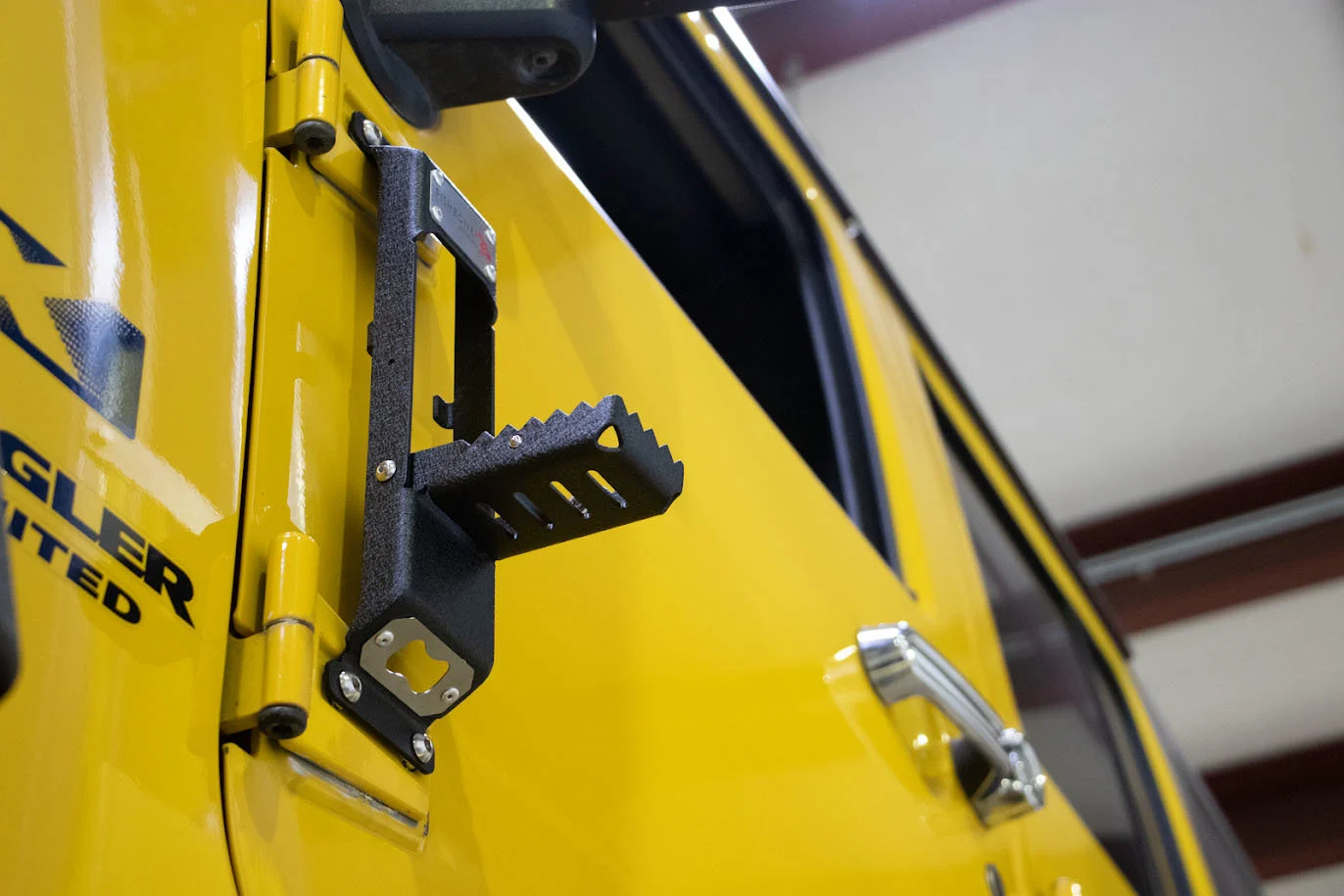 Fishbone Offroad FB21237 Door Mounted Step for 07-21 Jeep Wrangler JK, JL, & Gladiator JT