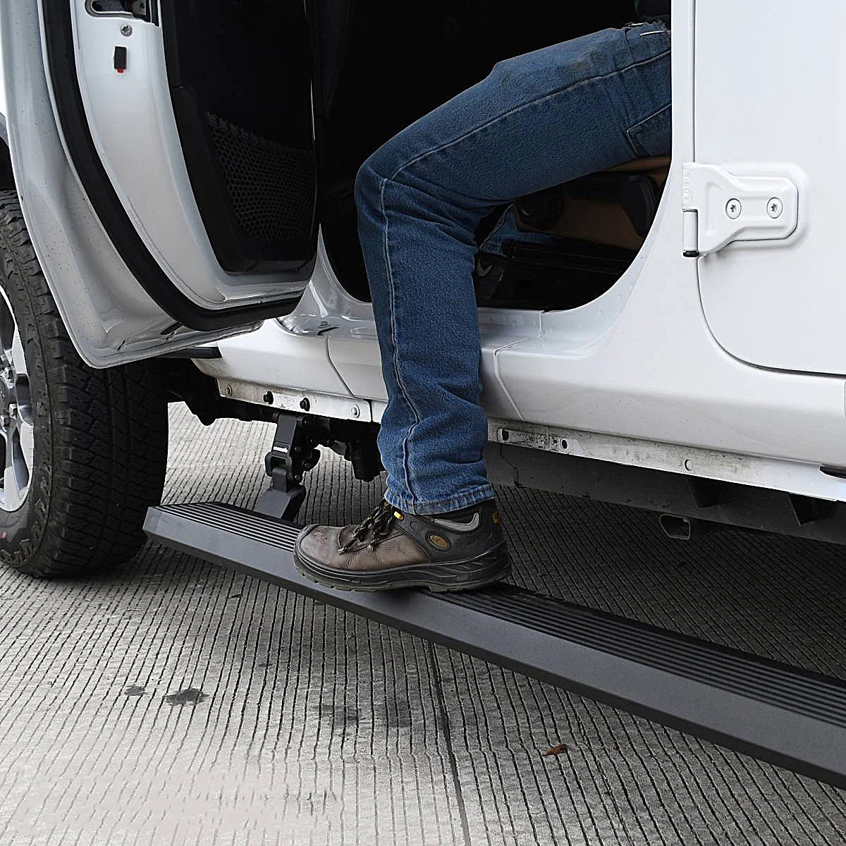Go Rhino  E-BOARD E1 Electric Running Board Kit for 18-24 Jeep Wrangler JL 2-Door