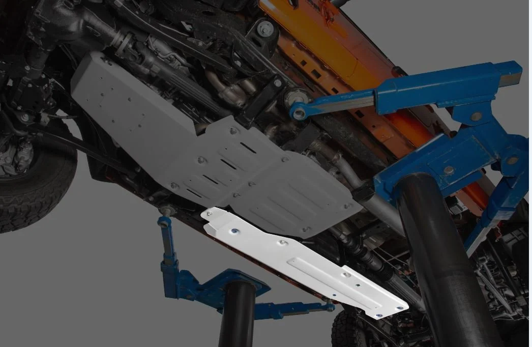 Quadratec  Aluminum Modular Fuel Tank Skid Plate for 20-23 Jeep Gladiator JT with 3.6L engine