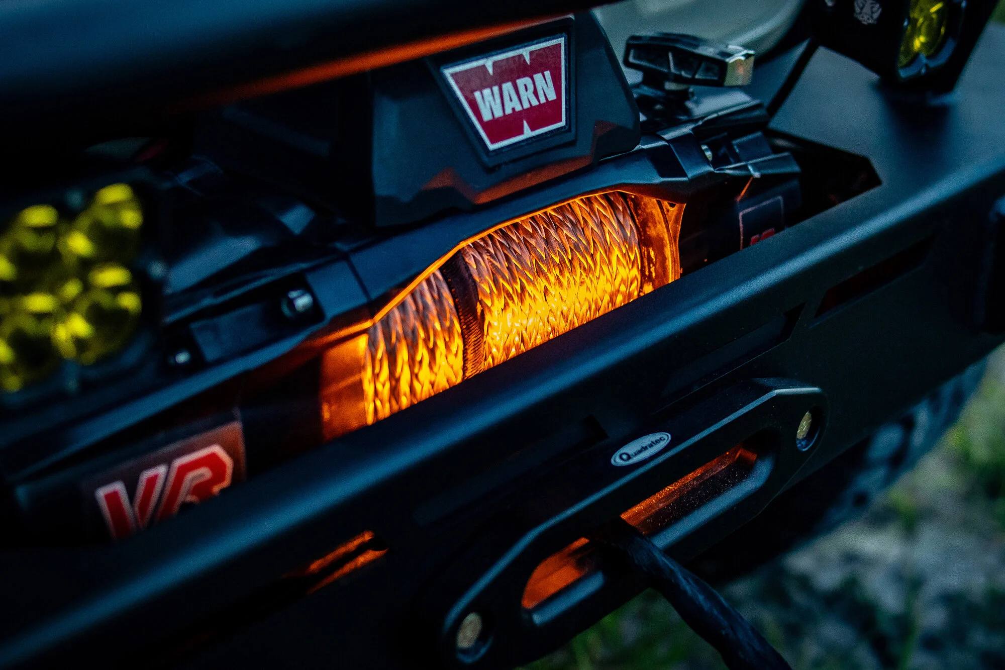Quadratec RES-Q  LED Winch Light