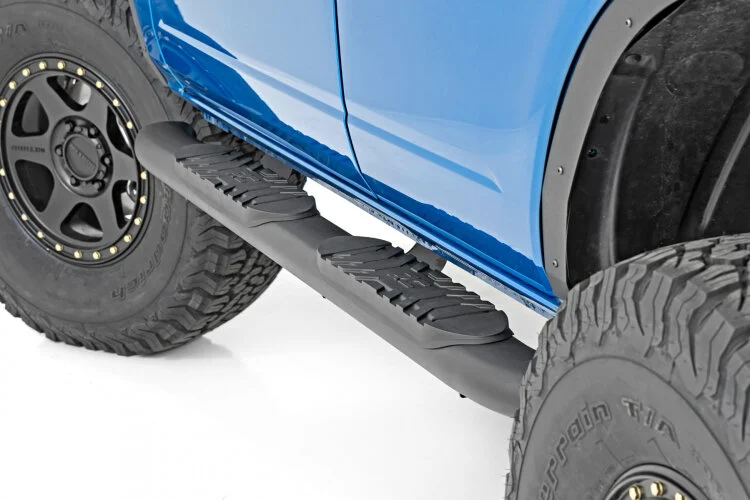 Rough Country 21011 Oval Nerf Step Bars for 21-25 Ford Bronco 4-Door