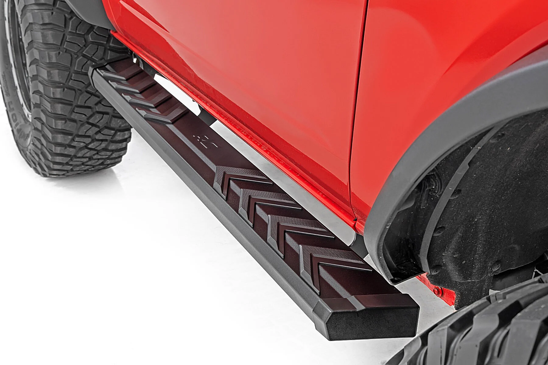 Rough Country 41008 BA2 Running Boards  for 21-25 Ford Bronco 2-Door