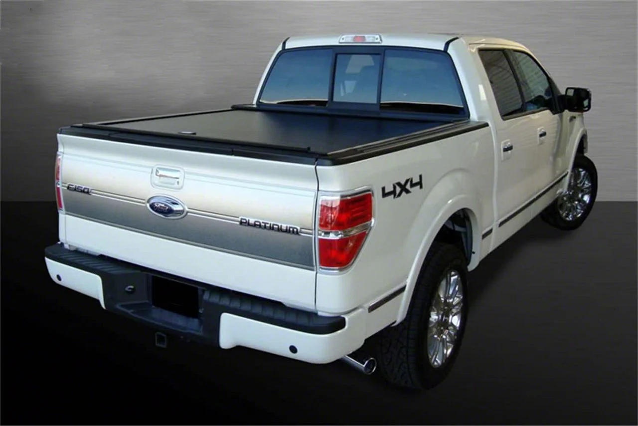 Truck Covers USA American Roll Hard Retractable Tonneau Cover (20-26 Sierra 3500 HD w/ 6.90-Foot Standard Box)