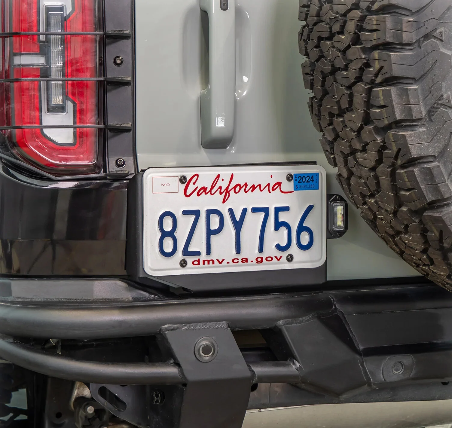 Turn Offroad EA6-M1 Tailgate License Plate Relocation Bracket for 21-26 Ford Bronco